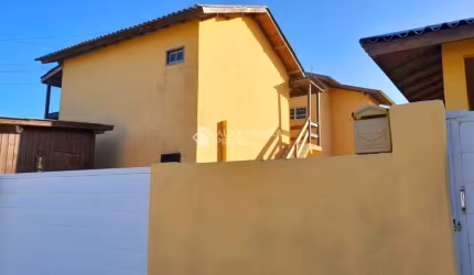 Prédio à venda na João Eufrázio Figueiredo, 135, Vila Nova, Imbituba, 180 m2 por R$ 750.000