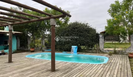 Casa com 2 quartos à venda na Acedino De Avila, 1, Zona Rural, Garopaba, 210 m2 por R$ 690.000