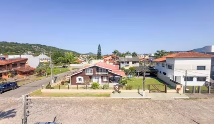 Casa com 3 quartos à venda na Álvaro Ernesto Dos Santos, 253, Centro, Garopaba, 250 m2 por R$ 2.300.000