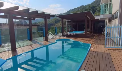 Casa com 3 quartos à venda na Geral Do Macacu Ou Grp 401, 1, Macacu, Garopaba, 254 m2 por R$ 2.288.000