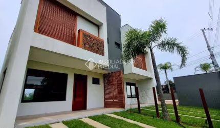 Casa com 3 quartos à venda na Roberto Teixeira De Souza, 8, Ibiraquera, Imbituba, 129 m2 por R$ 1.300.000