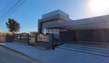 Casa com 4 quartos à venda na Manoel Domingos Ferreira, 1, Campo Duna, Garopaba, 206 m2 por R$ 1.596.000