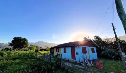 Casa com 2 quartos à venda na Luiz Zanelato, 13, Encantada, Garopaba, 868 m2 por R$ 745.000