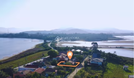 Casa com 3 quartos à venda na Olino Frontino De Souza, 13, Ibiraquera, Imbituba, 312 m2 por R$ 460.000