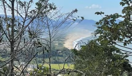 Terreno à venda na Velha Rodovia Grp 496, 496, Praia da Gamboa, Garopaba, 5839 m2 por R$ 2.250.000