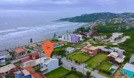 Casa com 8 quartos à venda na Polinário, 104, Vila Esperança, Imbituba, 369 m2 por R$ 1.450.000