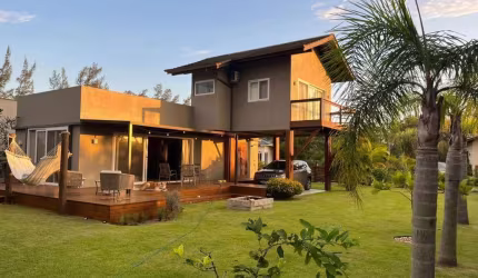 Casa em condomínio fechado com 2 quartos à venda na Paraíso Do Luz, 150, Ibiraquera, Imbituba, 120 m2 por R$ 2.200.000