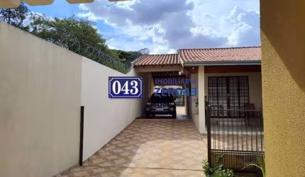 Casa com dependência em Amplo Terreno de 401m2 no Jardim Industrial