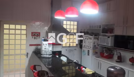 Casa com 3 quartos à venda na Rua Antônio Cesarino, 307, Centro, Campinas, 169 m2 por R$ 640.000