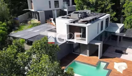 Casa em condomínio fechado com 3 quartos à venda na Avenida Zezico Peçanha, 305, Itapetinga, Atibaia, 285 m2 por R$ 2.490.000