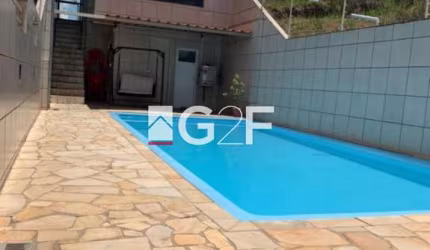 Casa com 4 quartos à venda na Ernesto Damato, 335, Jardim Silmara, Amparo, 300 m2 por R$ 850.000