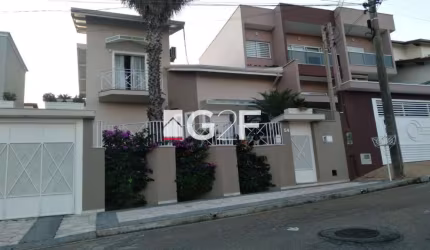 Casa com 3 quartos à venda na Avenida Luciano Consoline, 600, Jardim de Lucca, Itatiba, 274 m2 por R$ 1.200.000