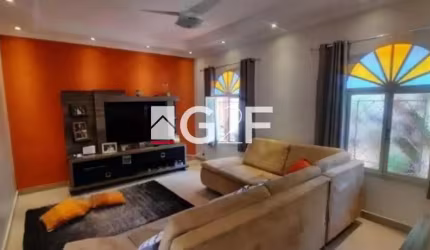Casa com 3 quartos à venda na Rua Argentina, 347, Jardim do Trevo, Campinas, 162 m2 por R$ 830.000