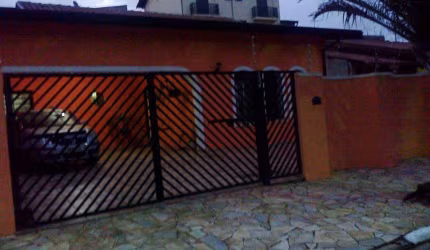 Casa com 3 quartos à venda na Rua Sebastião Pereira, 394, Parque Santa Bárbara, Campinas, 160 m2 por R$ 390.000