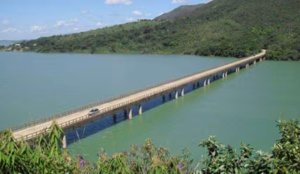 Fazenda à venda na Avenida Juscelino Kubitschek, 1288, Centro, Pimenta, 12385400 m2 por R$ 45.000.000