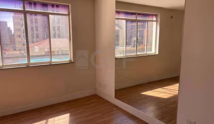 Apartamento com 3 quartos para alugar na Rua Riachuelo, 422, Centro, Campinas, 121 m2 por R$ 1.900