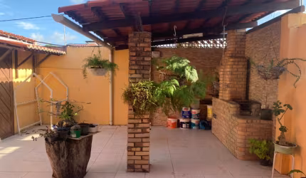 Vendo Excelente Casa de Rua Ótimo Localização em Pirangi - Parnamirim/RN