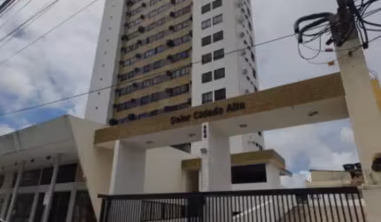 Vendo apartamento no edifício Solar Cidade Alta com 55 metros quadrados