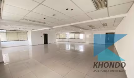 Sala comercial para alugar na Avenida Engenheiro Luís Carlos Berrini, 1140, Cidade Monções, São Paulo por R$ 3.500