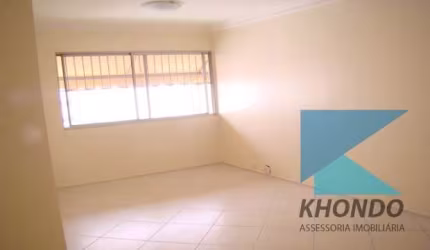 Apartamento com 3 quartos à venda na Rua Sócrates, 625, Vila Sofia, São Paulo por R$ 550.000