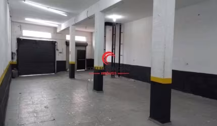 Barracão / Galpão / Depósito à venda no Barcelona, São Caetano do Sul  por R$ 2.200.000