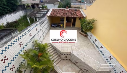 Casa com 2 quartos à venda no Olímpico, São Caetano do Sul  por R$ 2.000.000