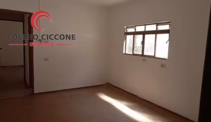 Casa com 3 quartos à venda no Centro, Santo André  por R$ 530.000