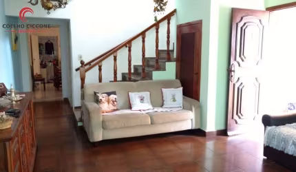 Casa com 3 quartos à venda no Parque São Lucas, São Paulo  por R$ 750.000