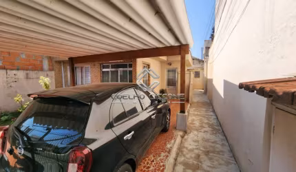 Casa com 2 quartos à venda no Nova Gerty, São Caetano do Sul  por R$ 1.000.000