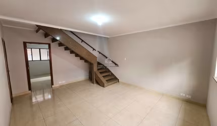 Casa com 3 quartos à venda no Santa Paula, São Caetano do Sul  por R$ 895.000