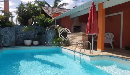 Casa com 6 quartos à venda na Estância Balneária Convento Velho, Peruíbe  por R$ 850.000