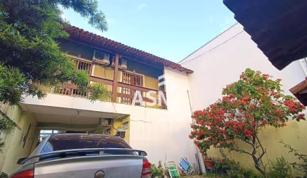 Casa para fins comerciais com 4 dormitórios, 143 m² - venda por R$ 1.800.000 ou aluguel por R$ 5.574/mês - Village Rio das Ostras - Rio das Ostras/RJ