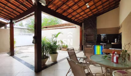 Casa com 2 dormitórios à venda, 116 m² por R$ 390.000,00 - Jardim Mariléa - Rio das Ostras/RJ