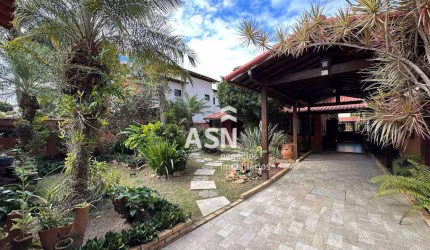Casa com 3 dormitórios à venda, 200 m² por R$ 920.000,00 - Costazul - Rio das Ostras/RJ