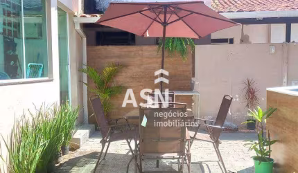 Oportunidade única: Duas casas em um terreno espaçoso por um preço incrível!  R$ 870.000 - Parque Zabulão - Rio das Ostras/RJ