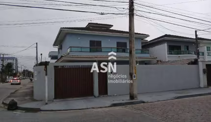Casa com piscina, 4 dormitórios à venda por R$ 800.000 - Recreio - Rio das Ostras/RJ