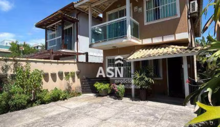 Casa Dúplex com 3 dormitórios à venda, 155 m² por R$ 850.000 - Village Rio das Ostras - Rio das Ostras/RJ