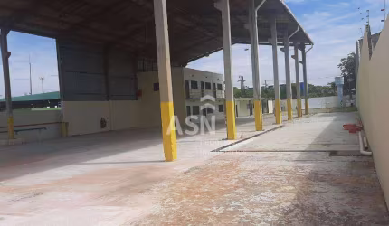 Galpão, 943 m² - venda por R$ 3.000.000,00 ou aluguel por R$ 51.950,58/mês - Novo Cavaleiro - Macaé/RJ