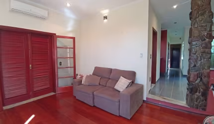 Linda casa à venda no Jardim Paulista em Mogi Mirim-SP