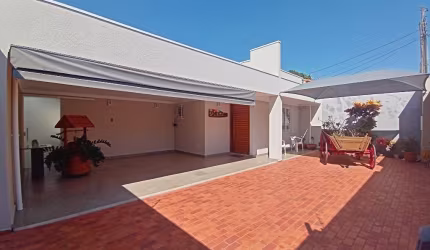 Linda casa à venda no Jd. Flamboyant em Mogi Mirim-SP