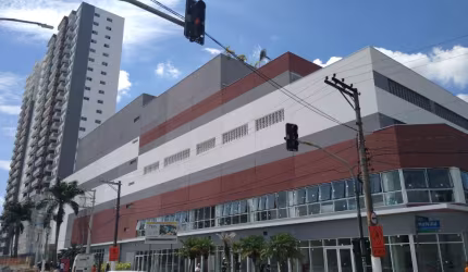 Loja Comercial a 350 m Do Metrô Sacomã (Linha Verde) - 362 m²