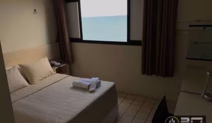 Flat com 1 dormitório à venda, 50 m² por R$ 300.000 - Boa Viagem - Recife/PE.