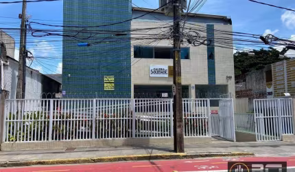 Sala para consultório com mobília para alugar na Boa Vista - Recife/PE. Alugue sem fiador e garanta seu aluguel sem burocracia.