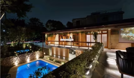 Casa de LUXO sustentável no condomínio Residencial 04
