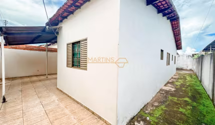 Casa à venda no bairro Jardim Milenium - Araguari/MG