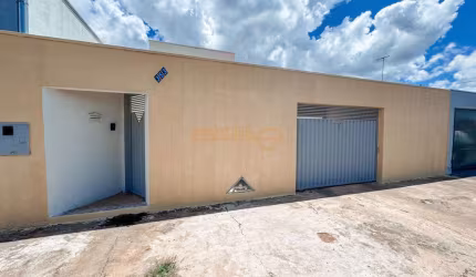 Casa à venda no bairro Jóquei Clube - Araguari/MG