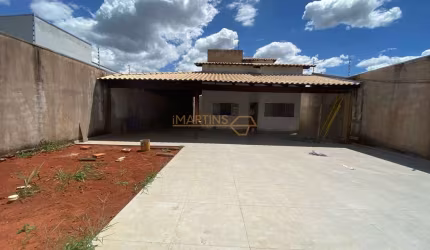 Casa à venda no bairro Jardim Botanico - Araguari/MG