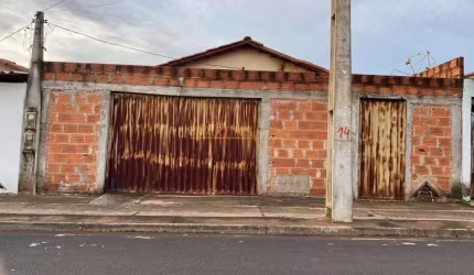 Casa à venda no bairro Bela Suíça - Araguari/MG