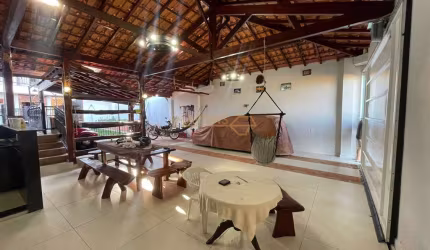 Casa à venda no bairro Jardim Interlagos - Araguari/MG