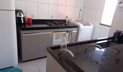 Apartamento para Aluguel, Araguari / MG, bairro Goiás, 2 dormitórios, 1 banheiro, 1 vaga de garagem